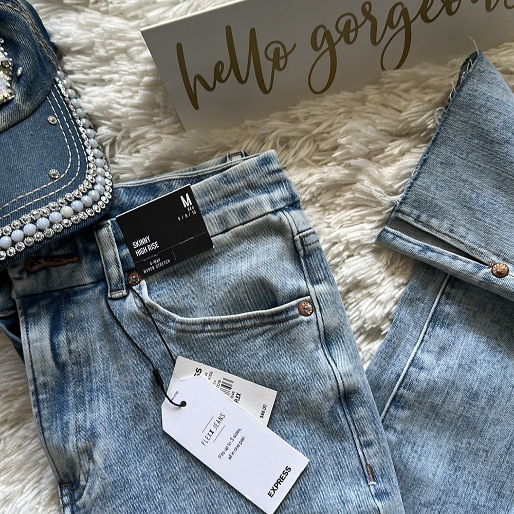 Jeans - Picture 4 of 9